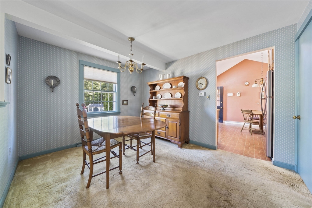 103 King Philip St