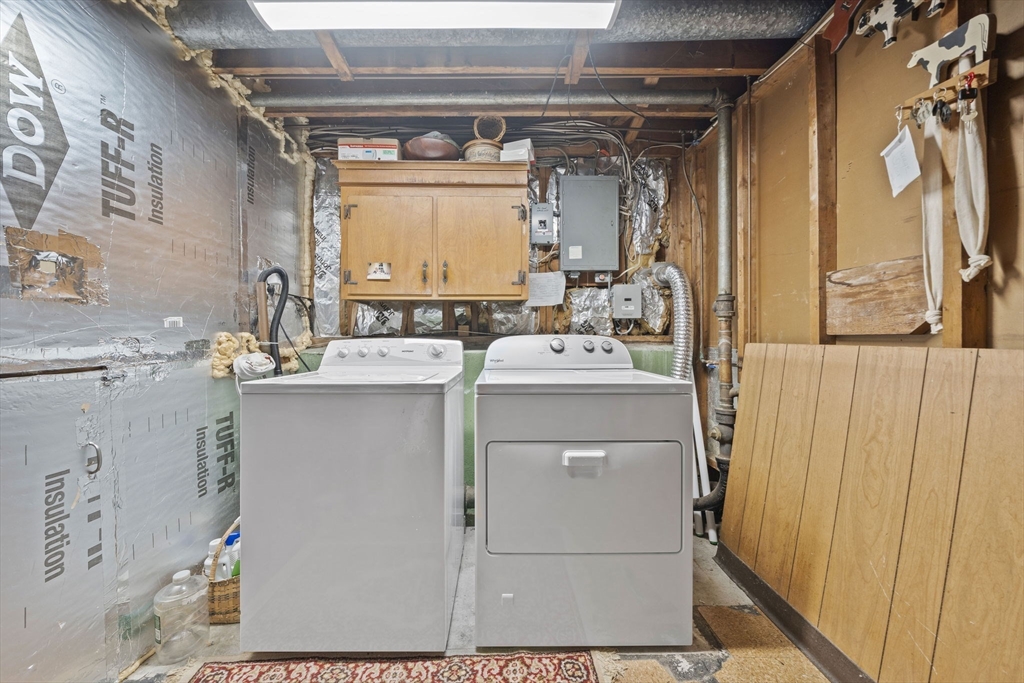 103 King Philip St