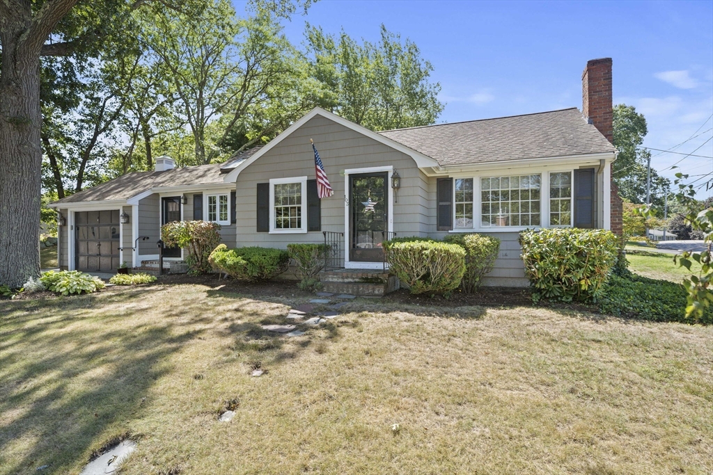 103 King Philip St