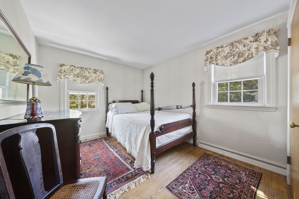103 King Philip St