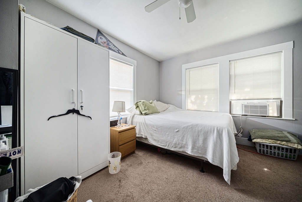 123 Waterston Ave