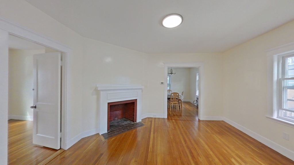 204 Marlboro Unit: SF