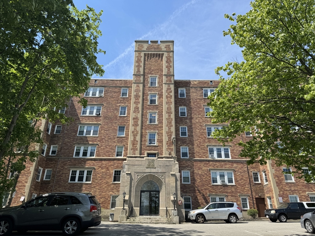195 Thomas Burgin Pkwy # 205