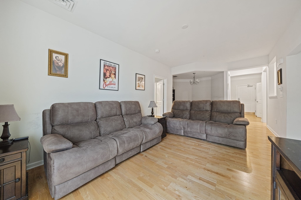 130 Trotter Rd # 1309