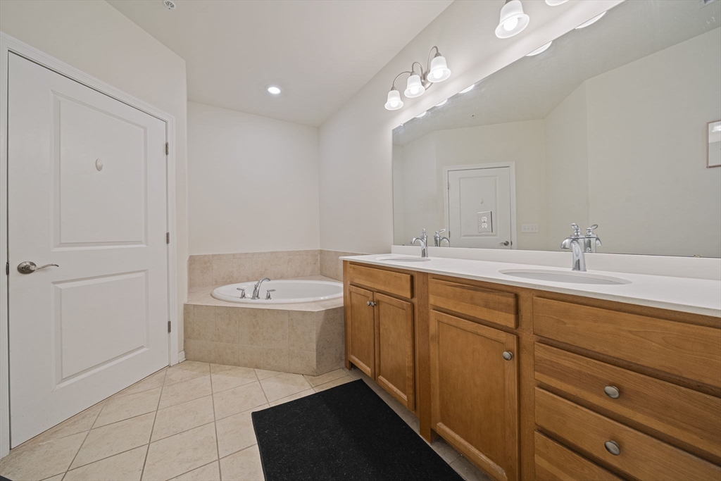 130 Trotter Rd # 1309