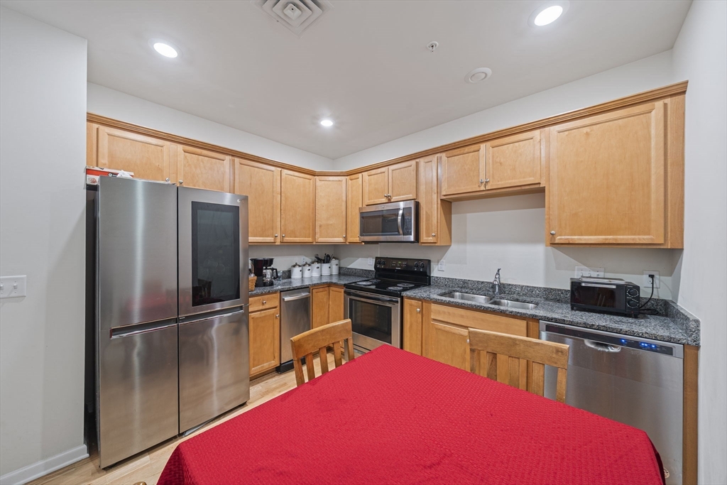 130 Trotter Rd # 1309