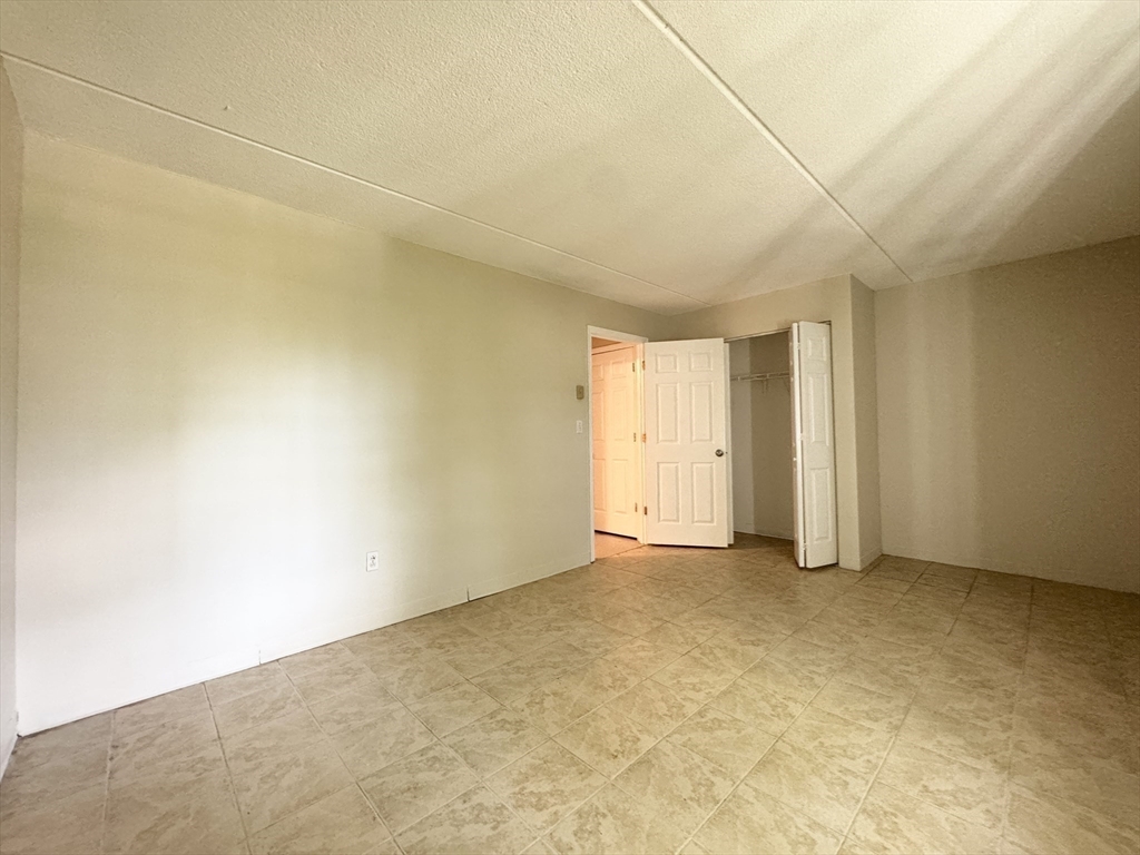 48 Ellingwood St # 48