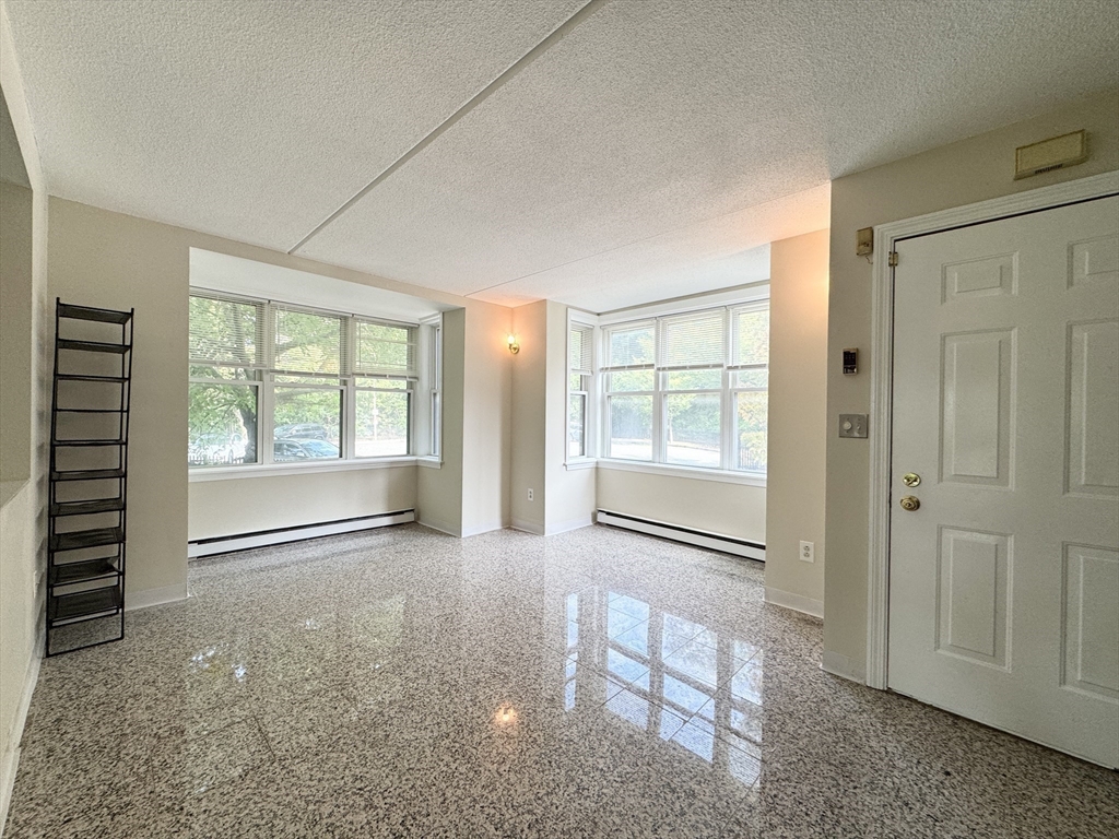 48 Ellingwood St # 48
