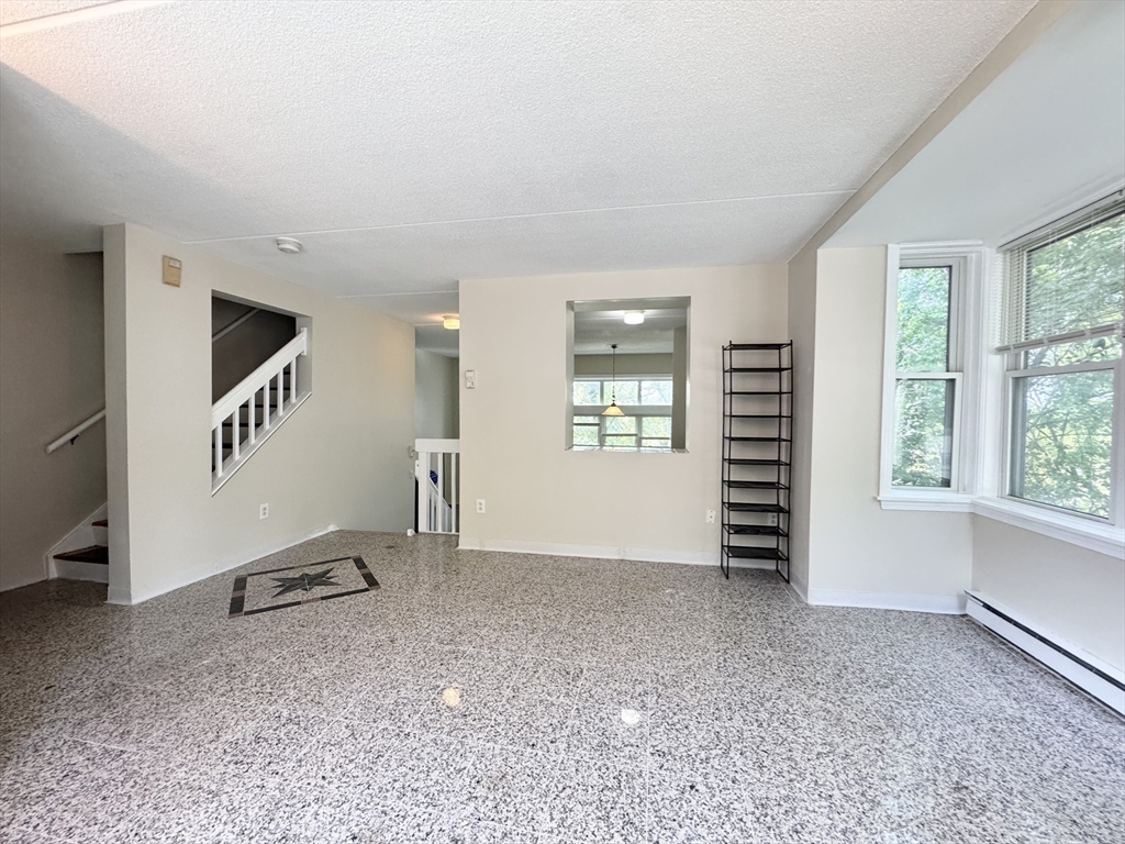 48 Ellingwood St # 48