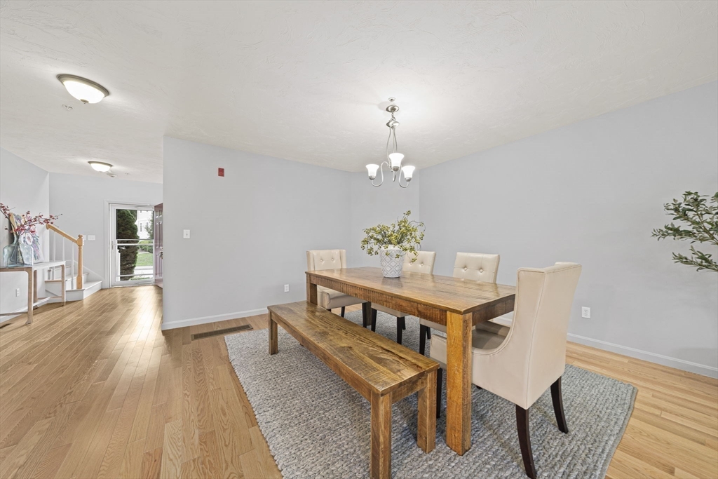 305 Rembrandt Way # 305