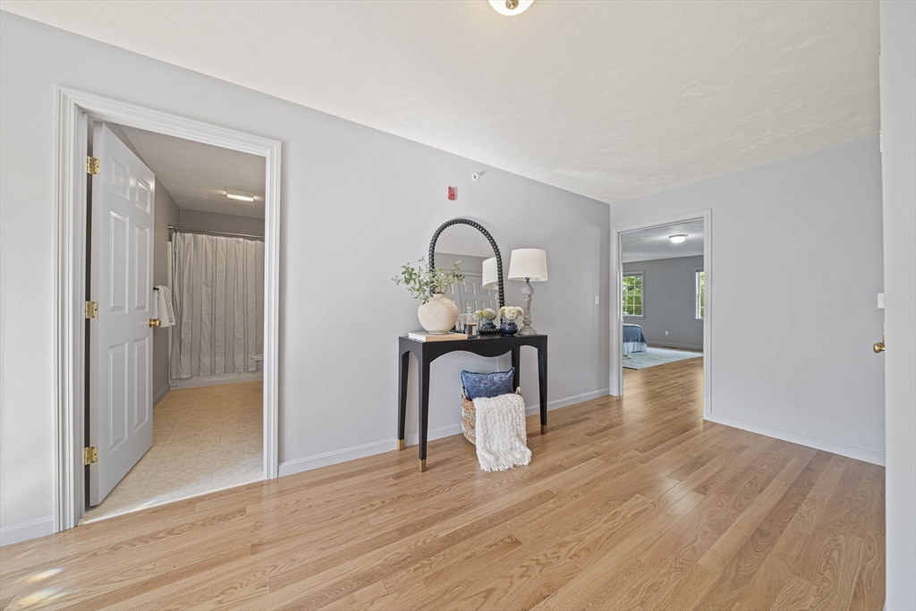 305 Rembrandt Way # 305