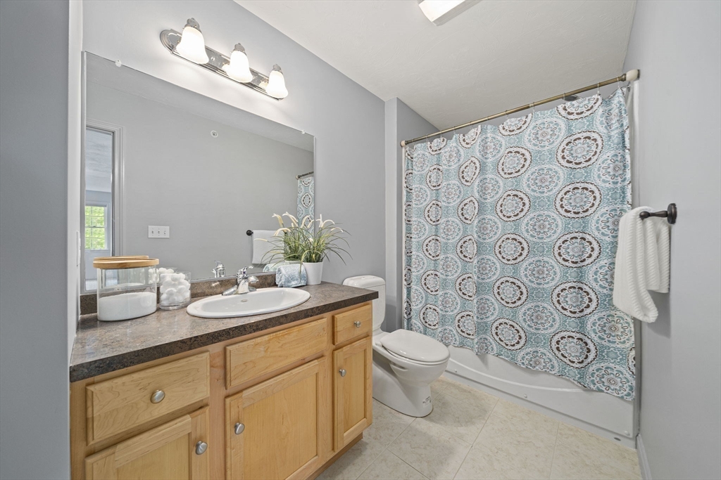 305 Rembrandt Way # 305