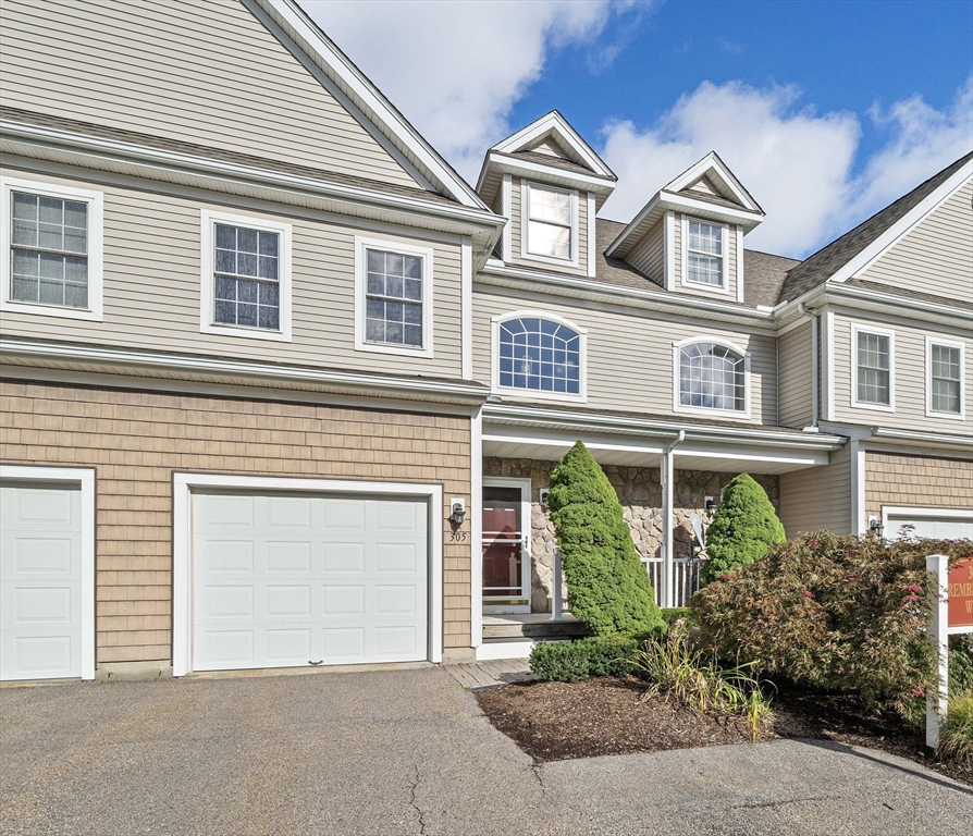 305 Rembrandt Way # 305