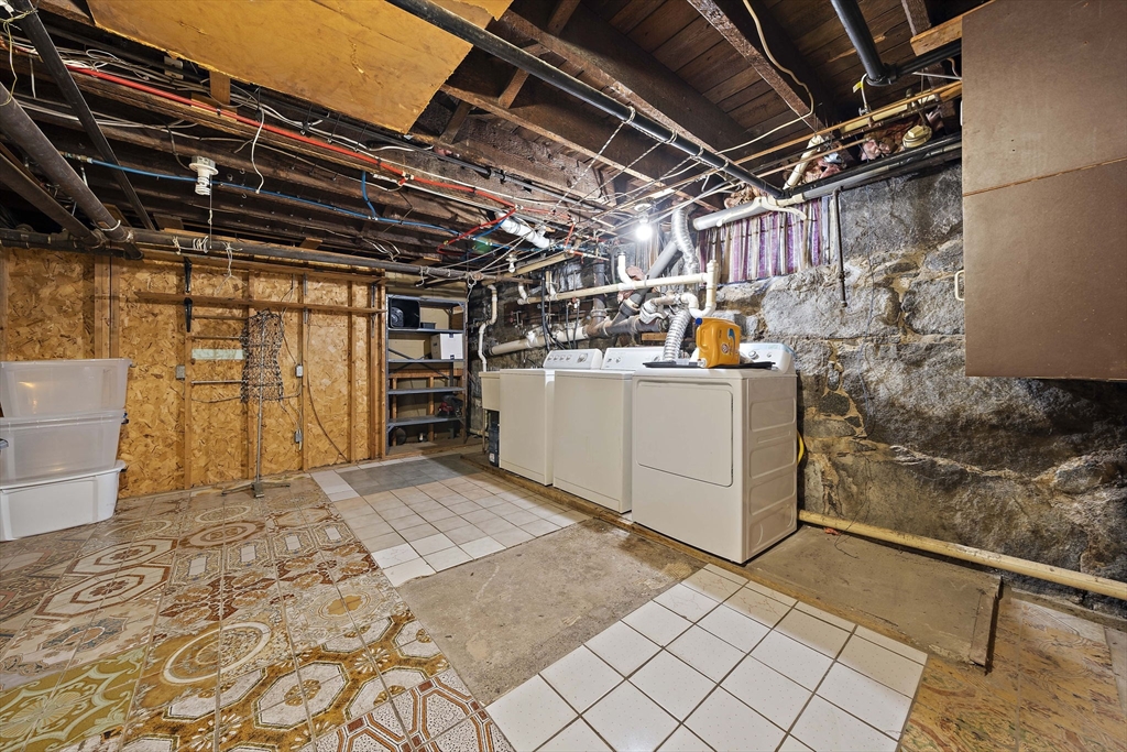 54 Hudson St