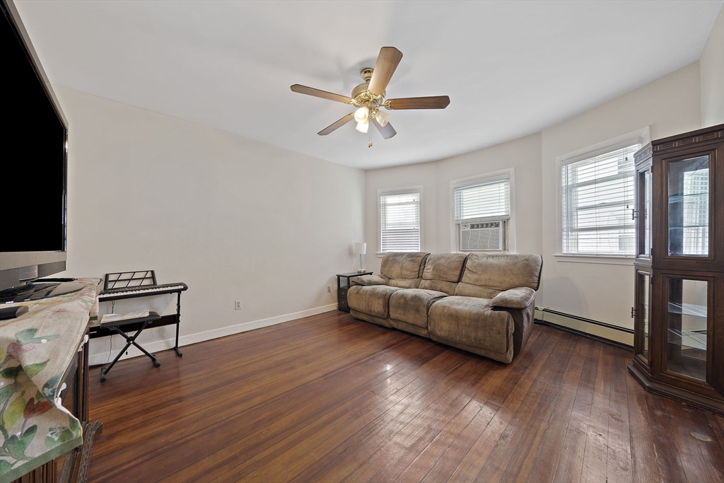 54 Hudson St