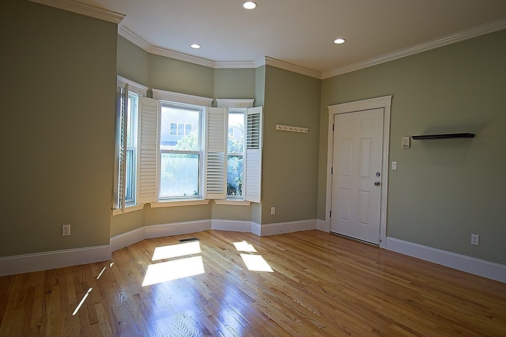 89 Decatur St # 1