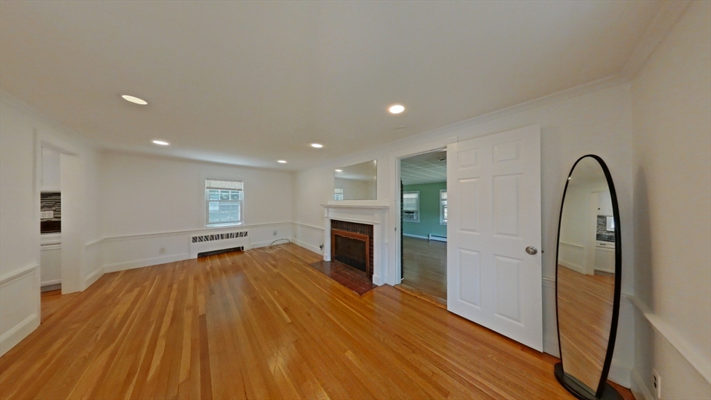 23 N Bowditch