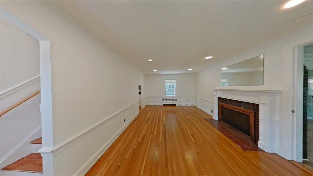 23 N Bowditch