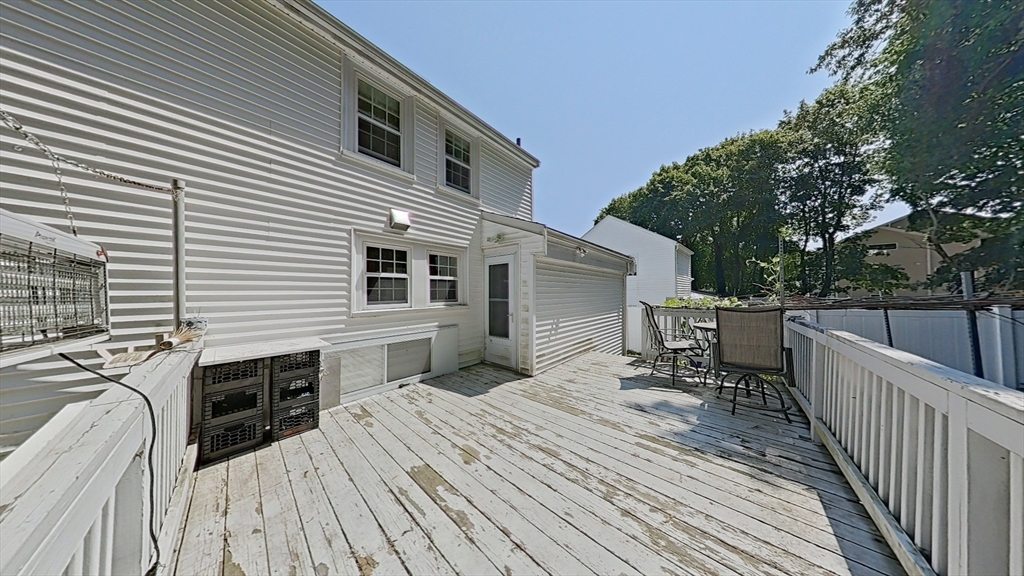 23 N Bowditch