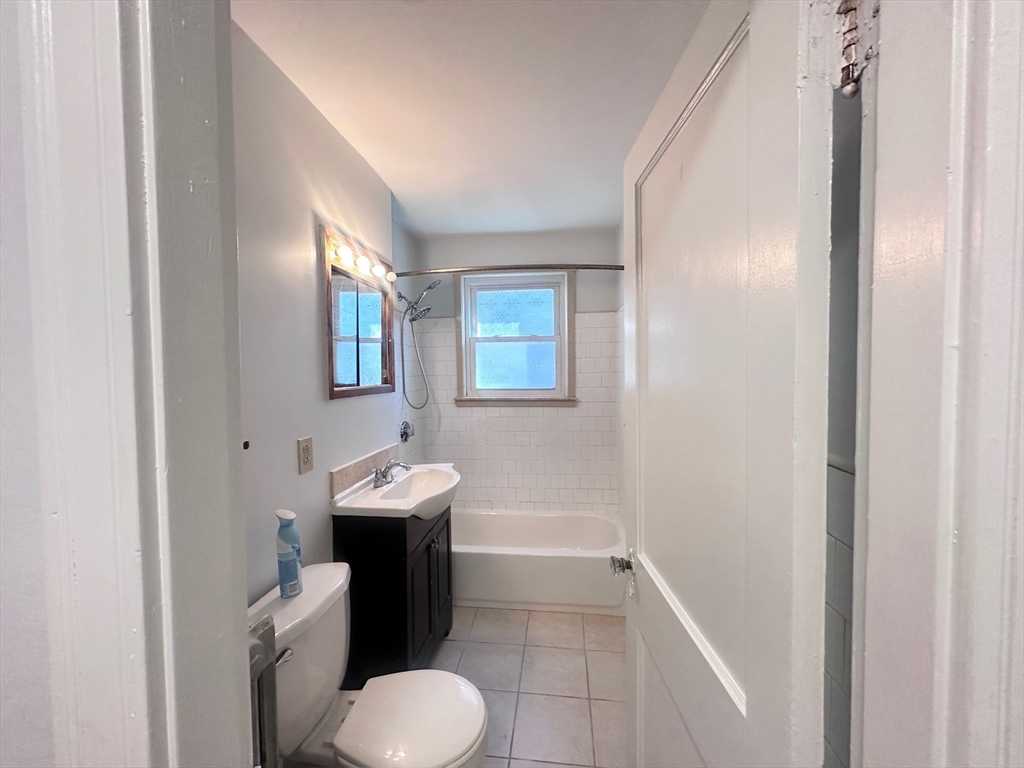 87 Colborne Rd # 87