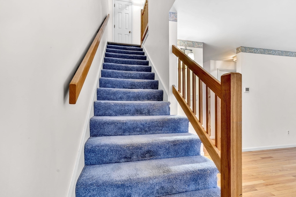 4 Country Meadow Rd # 4