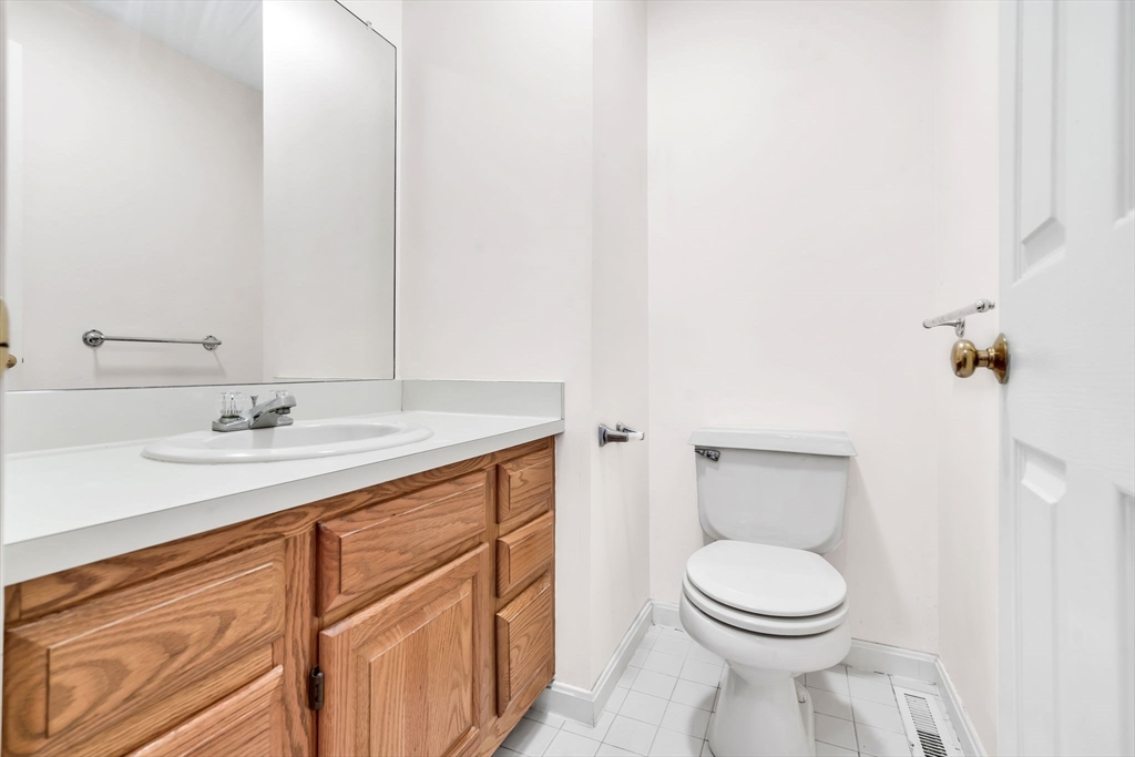 4 Country Meadow Rd # 4