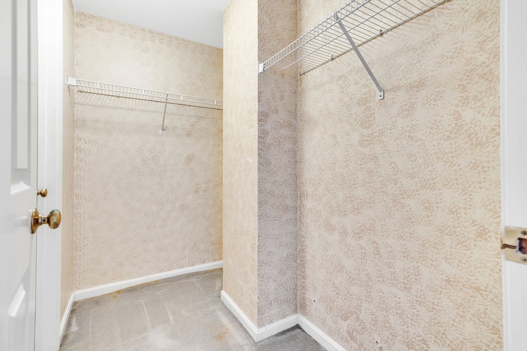 4 Country Meadow Rd # 4