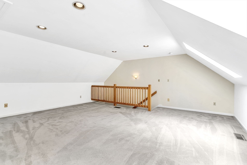 4 Country Meadow Rd # 4