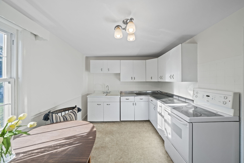 7 Drake St