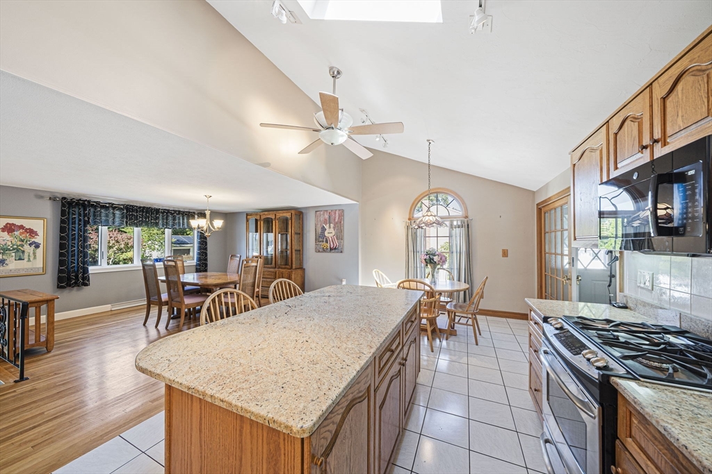 86 Damon Rd