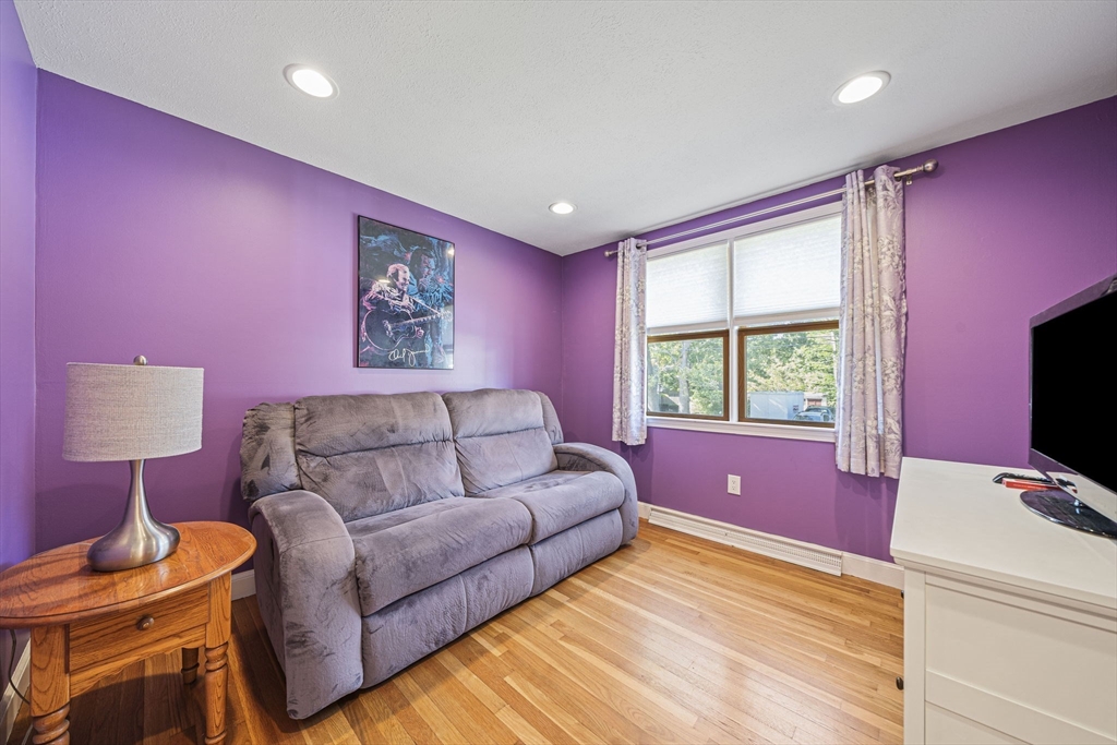 86 Damon Rd