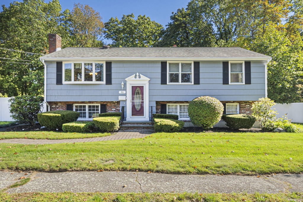 86 Damon Rd
