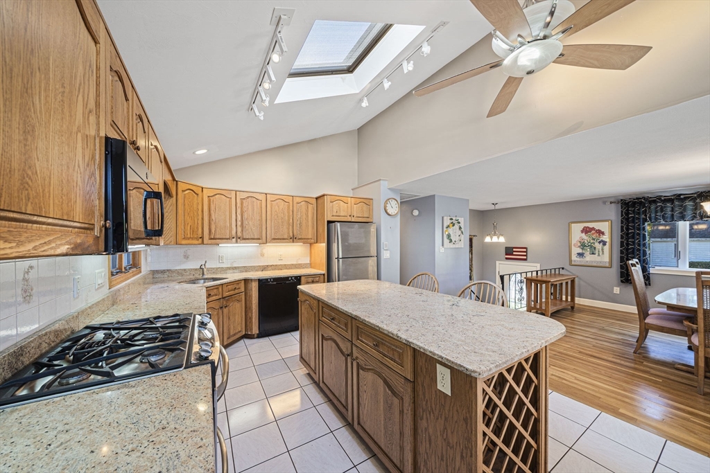 86 Damon Rd