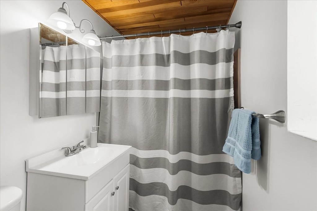 111 Warren Ave # 1F