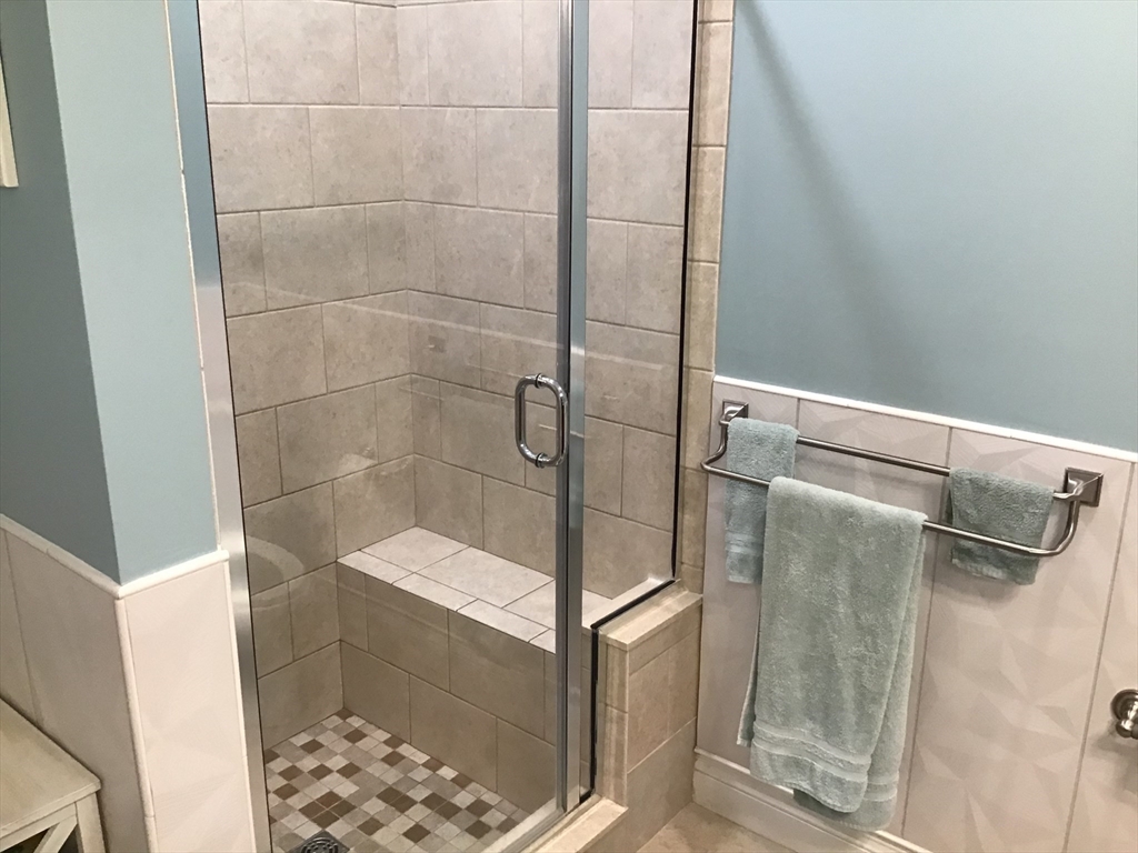 2 Mariners Way # 306