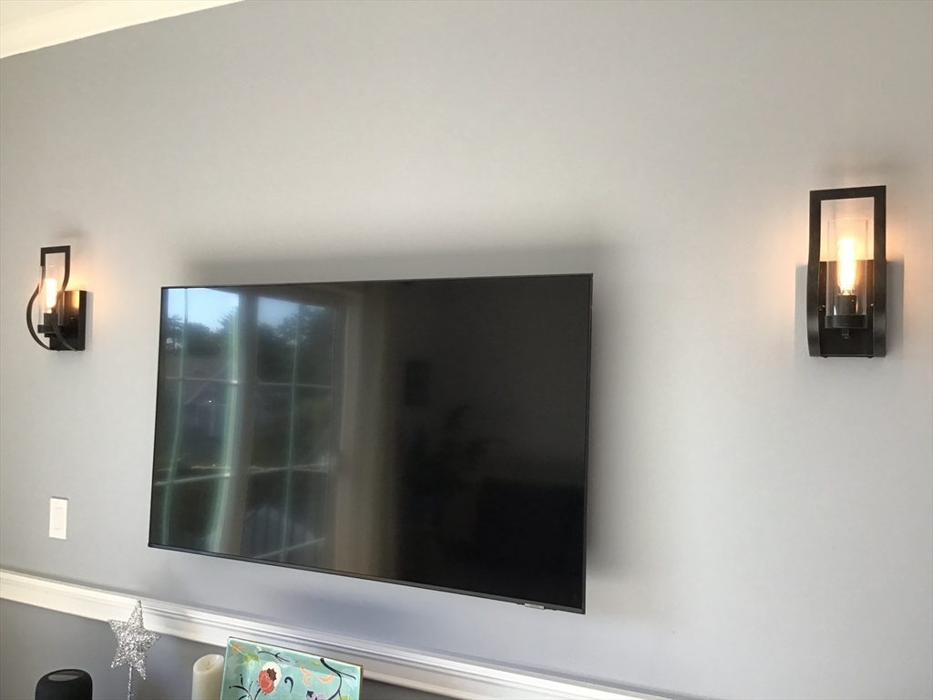 2 Mariners Way # 306