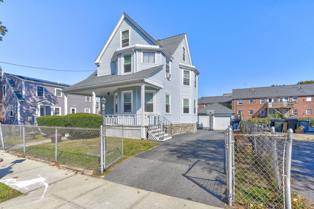 276 Belmont St