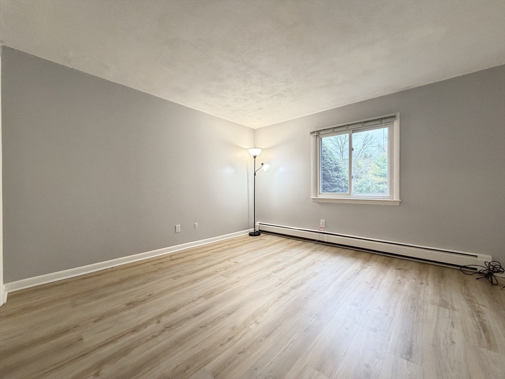 80 Walnut St # 405