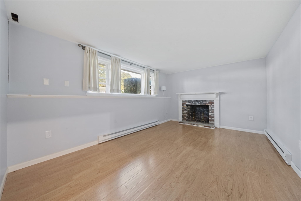 20 Woodman Cir