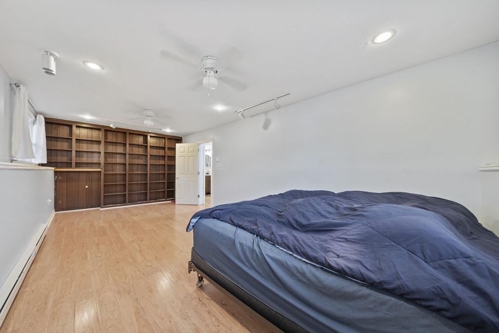 20 Woodman Cir