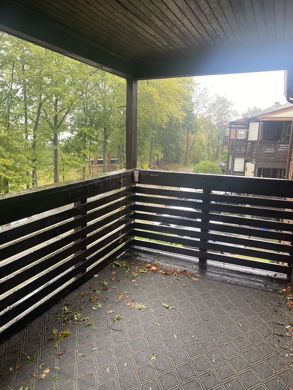12 Langley Cir # 4