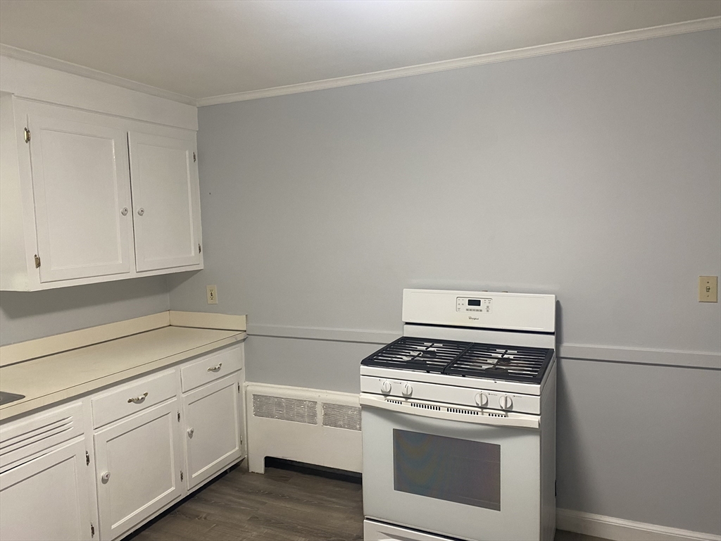 12 Langley Cir # 4