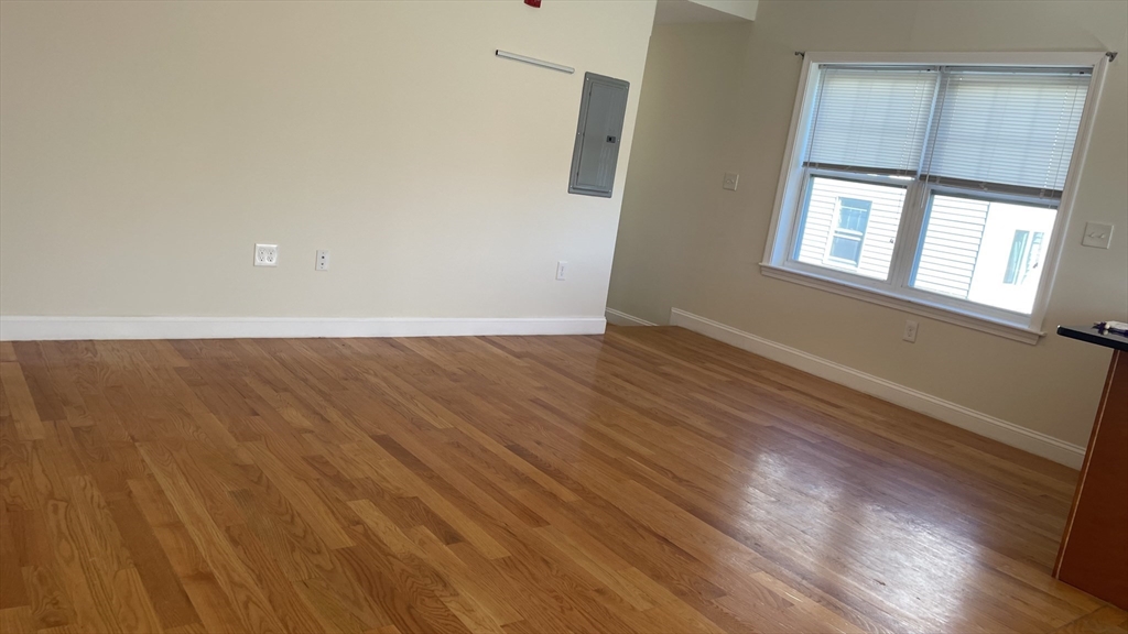 1 Edwin Street # C