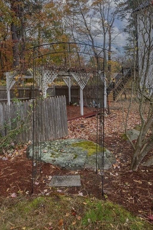 25 Valley Road