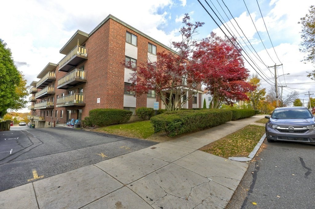 100 Grandview Ave # 11A