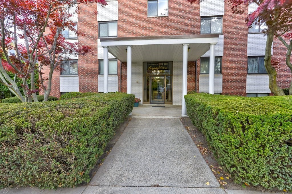 100 Grandview Ave # 11A