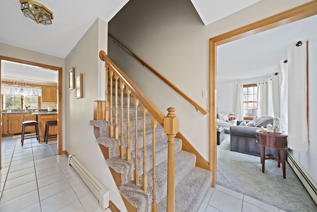 33 Tavern Way