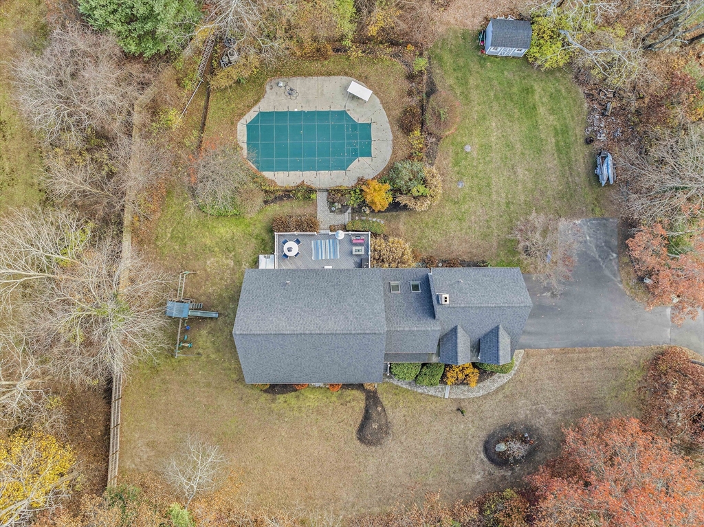 33 Tavern Way