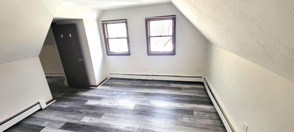 101 Glen St # 2