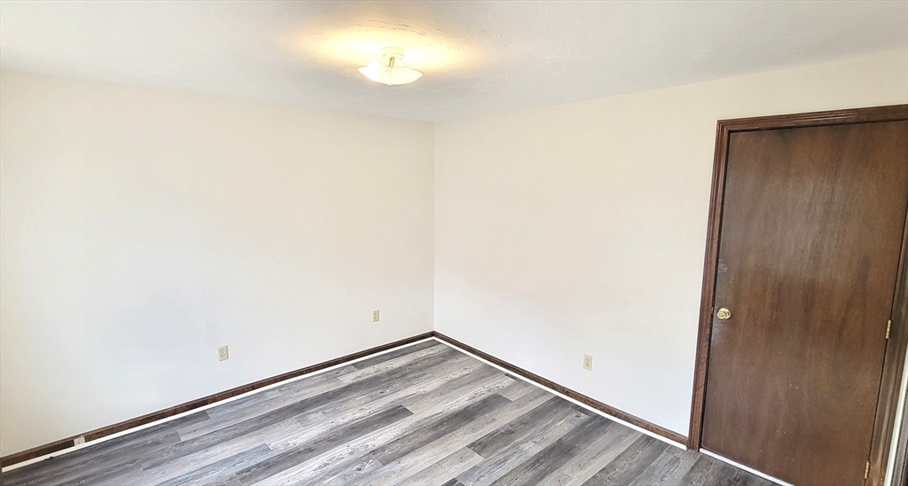 101 Glen St # 2